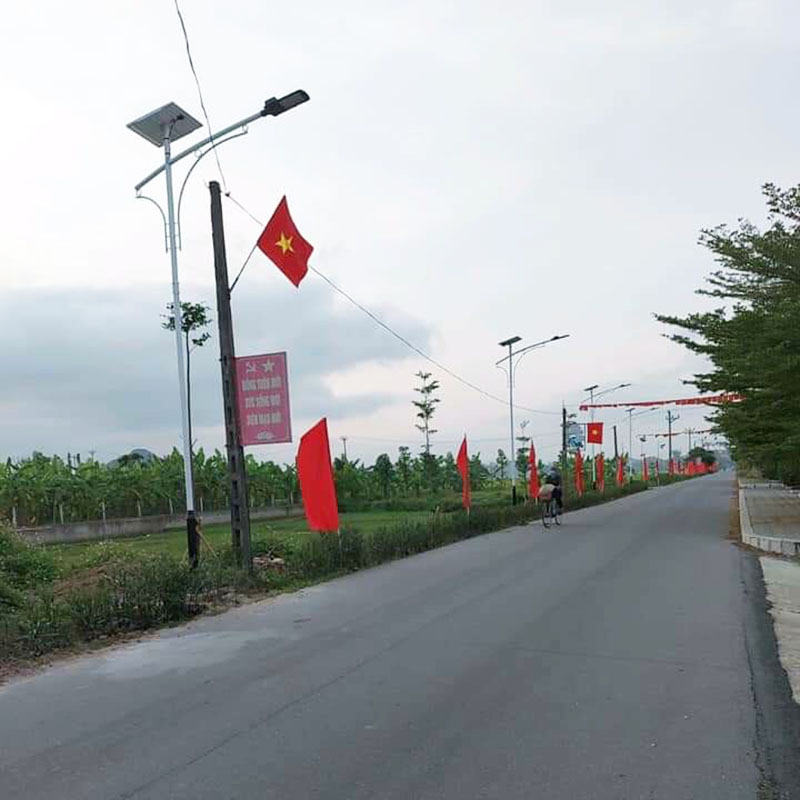 du-an-den-chieu-sang-bang-nang-luong-mat-troi-cho-ubnd-xa-ye