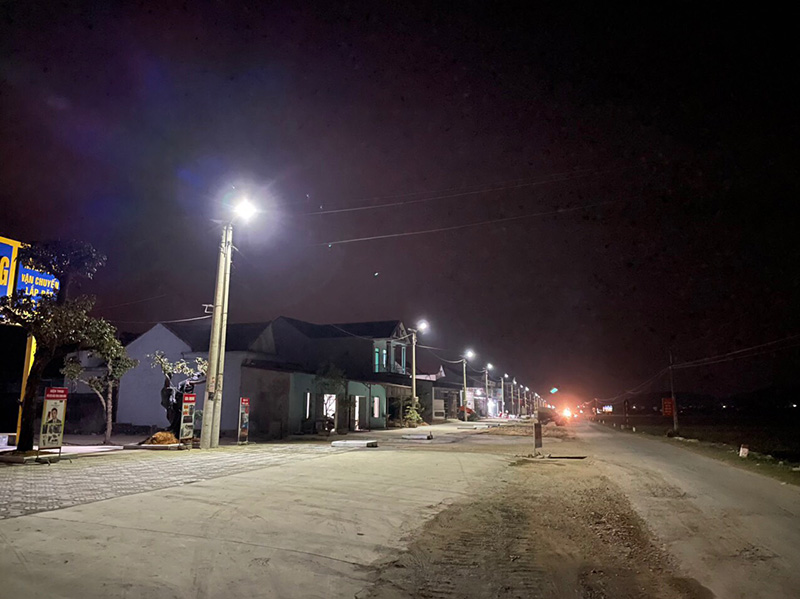 du-an-chieu-sang-nong-thon-moi-bang-den-nang-luong-mat-troi